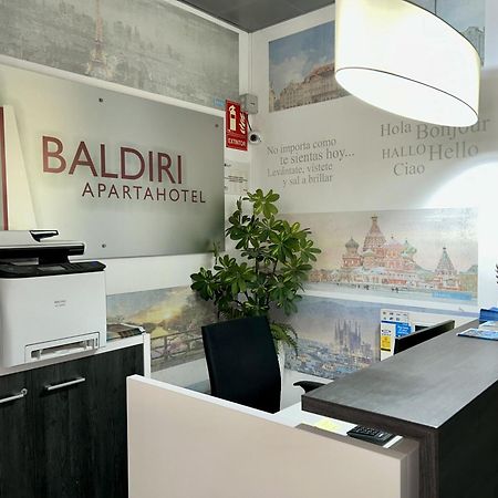 Apartahotel Baldiri Сан-Бой-де Льобрегат Екстериор снимка