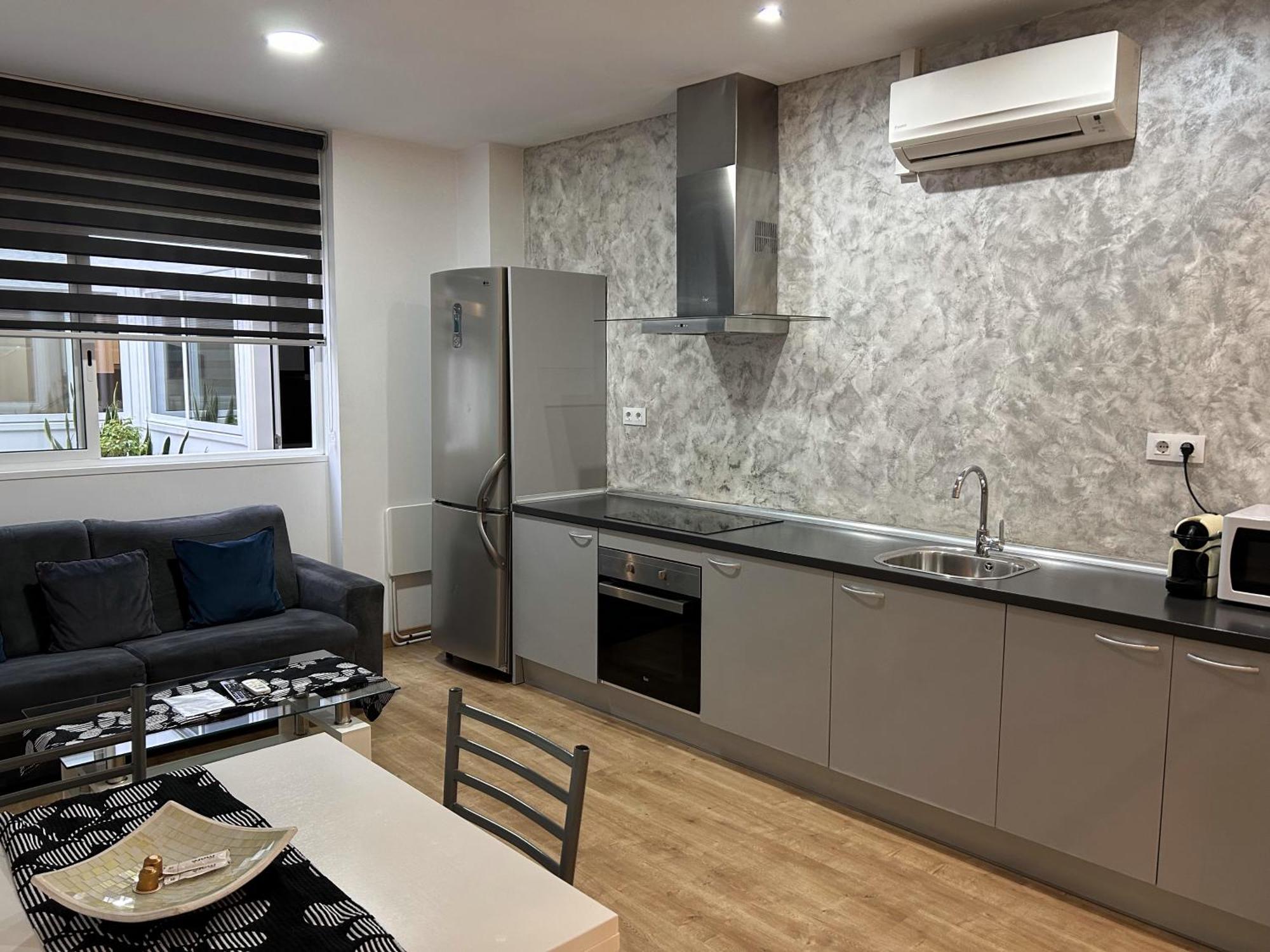 Apartahotel Baldiri Сан-Бой-де Льобрегат Екстериор снимка